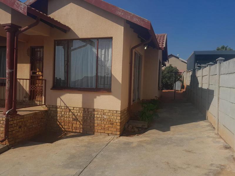 3 Bedroom Property for Sale in Tlhabane West North West